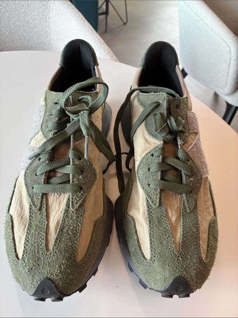 New Balance Olive Green and Cream Retro-Style Sneakers 327